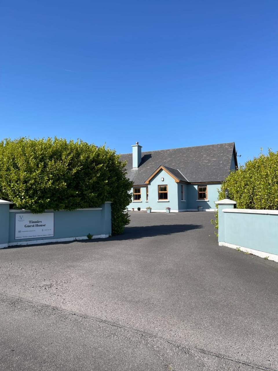 Tinnies Guest House V23HY11 - 2 minutes to Portmagee Bed and Breakfast in County Kerry