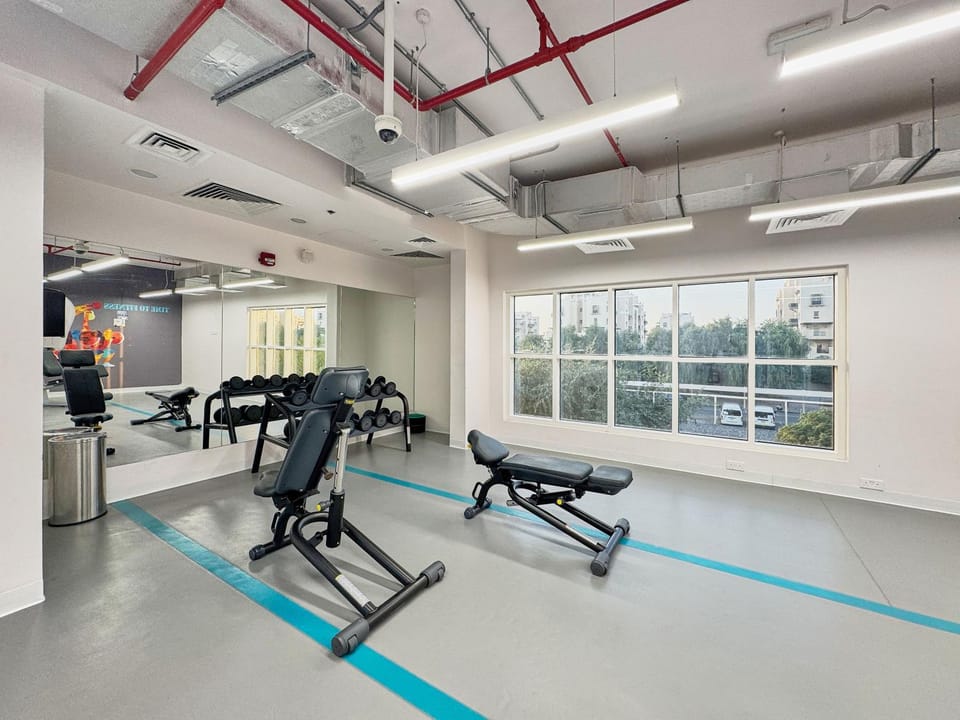 Modern 2-Bedroom Retreat in Remraam - Al Ramth 5 Apartment in Dubai