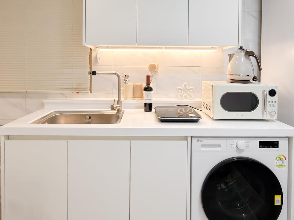 5min to Hapjeong Stn Cozy 2BR 2Beds Villa in Seoul