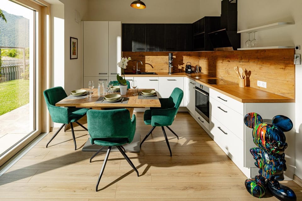 Kitchen or kitchenette, kitchen, kitchen