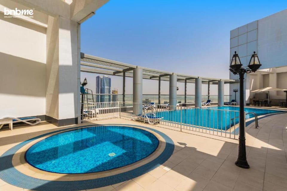 Day, View (from property/room), Swimming pool, sunbed