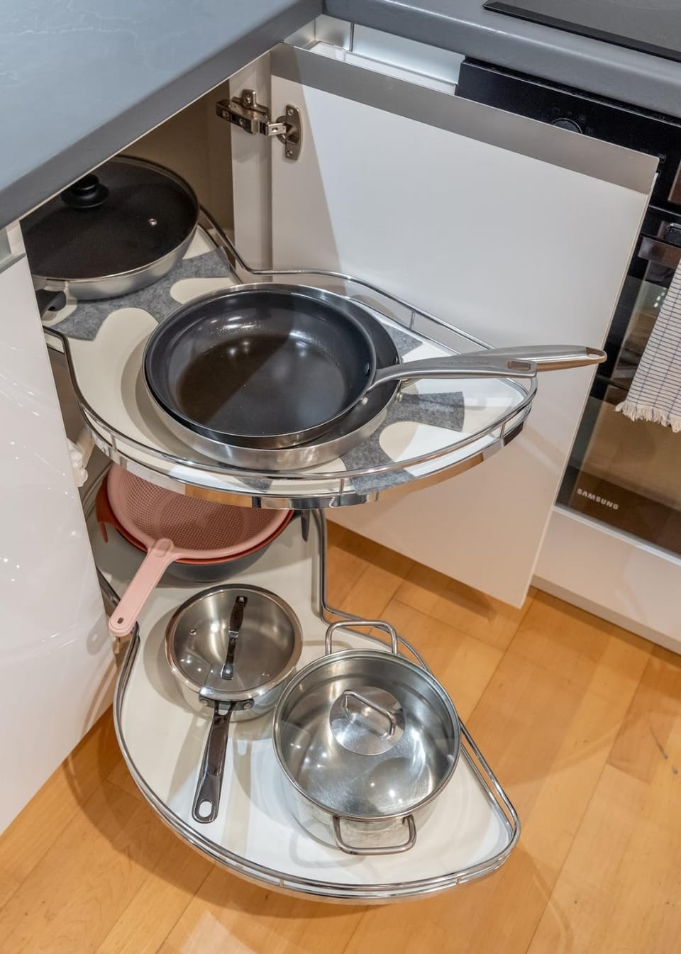 Contemporary 2BD Apartment, Riga, Center Apartment in Riga