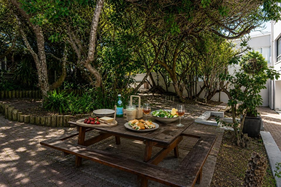 Garden, Garden view