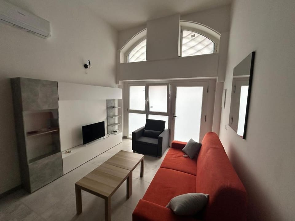 MILANO Central Station House Apartment in Milan