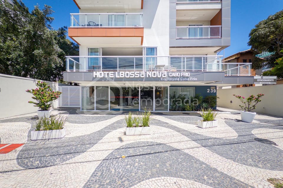 Property building, Day
