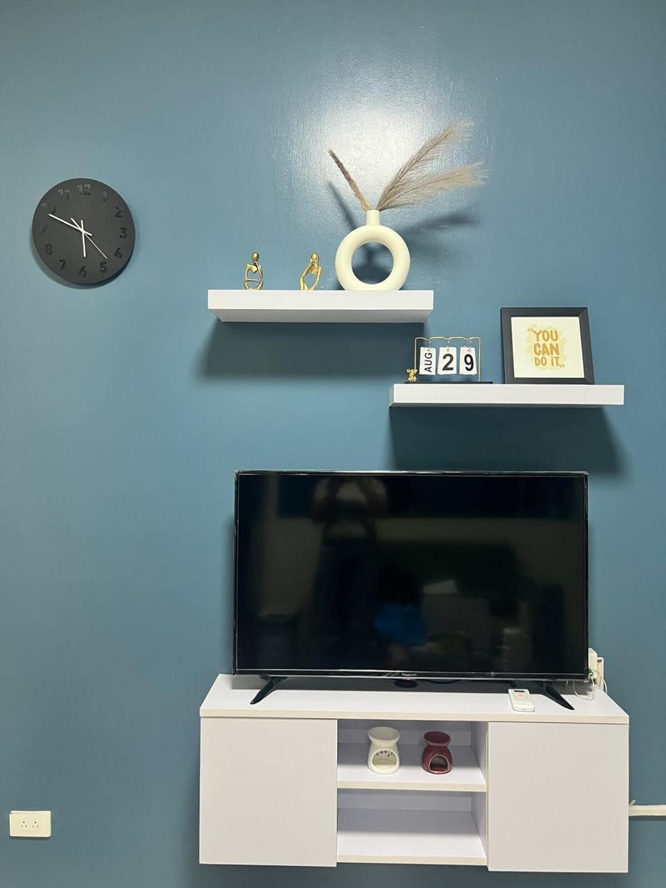 The Sunset Cozy Suite at Shore 1 Apartment in Pasay