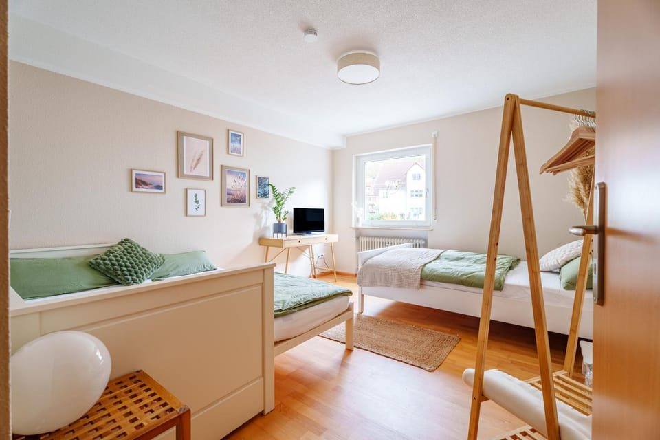 Property building, Living room, Bedroom