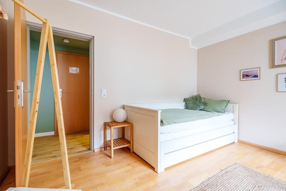 Living room, Bedroom