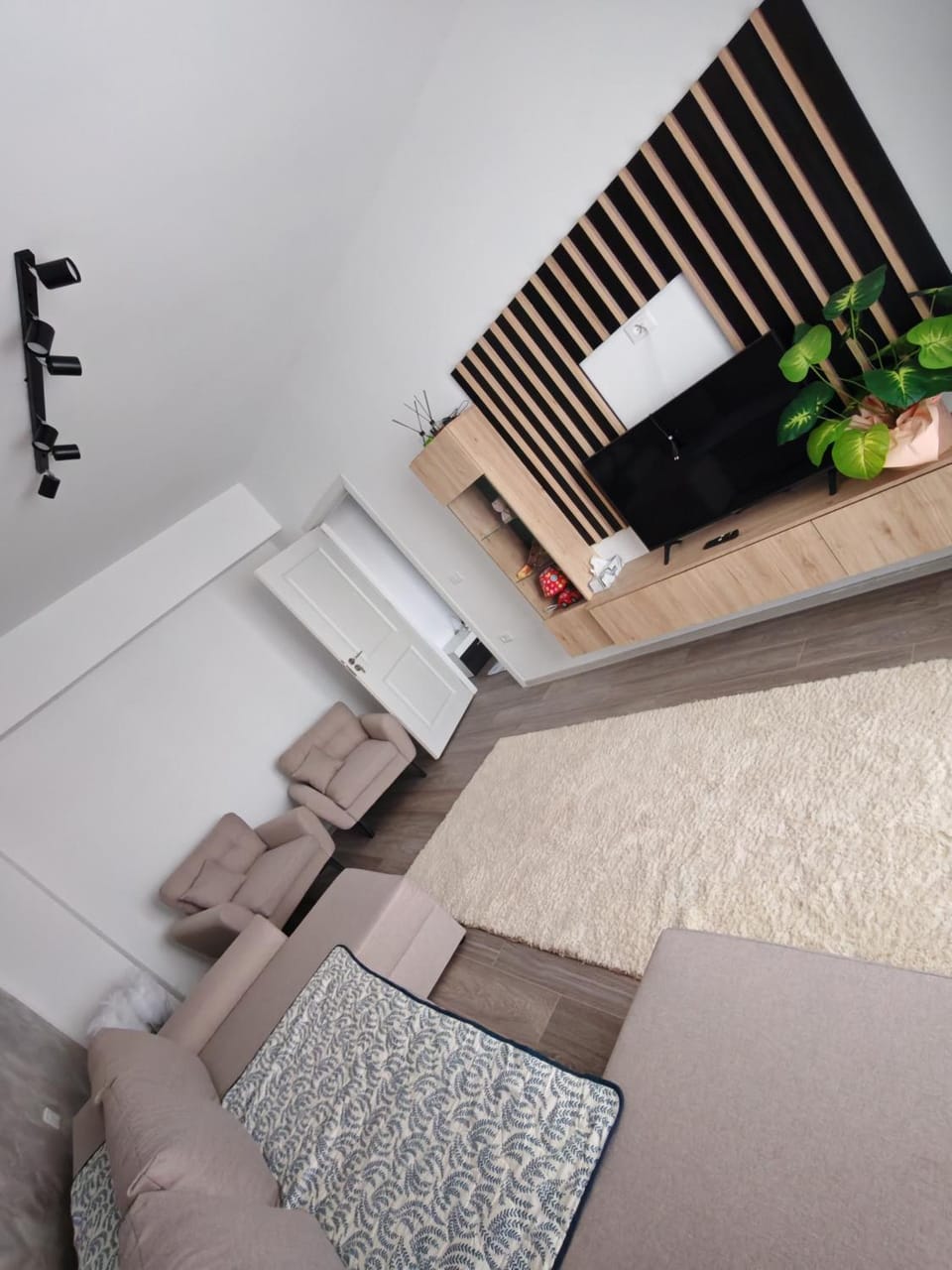 Apartament Dem Rădulescu, Rm Vâlcea Apartment in Romania