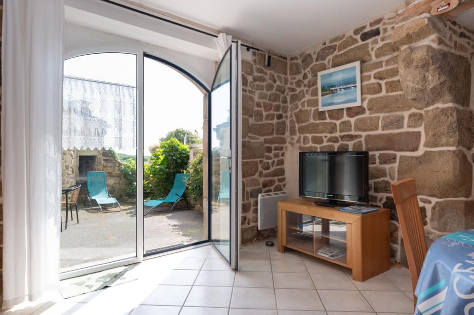Ty Mamm Gozh 400m de la plage House in Brittany