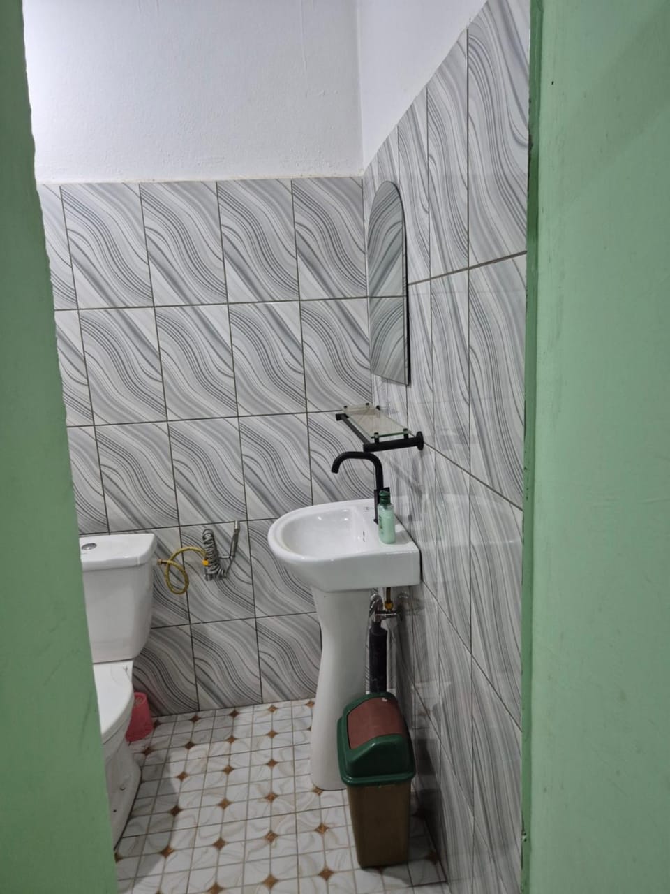 G and E Guesthouse kumba Apartment in Littoral Region, Cameroon