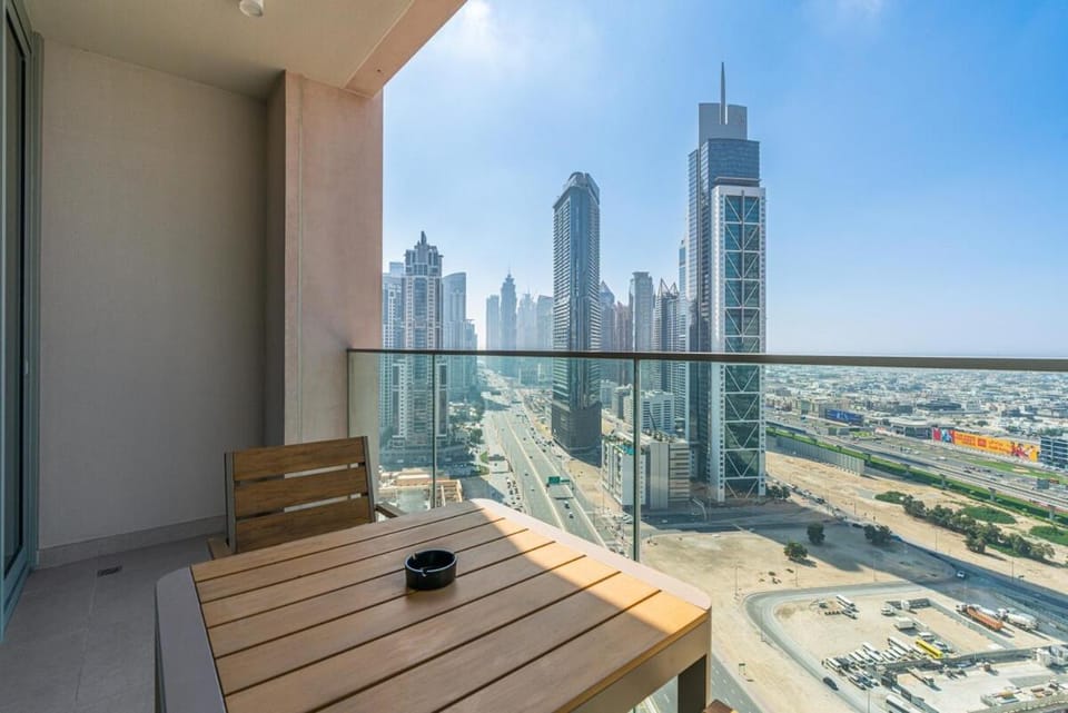 Elegant 2Bed Downtown Walk to Burj Khalifa Apartment in Dubai