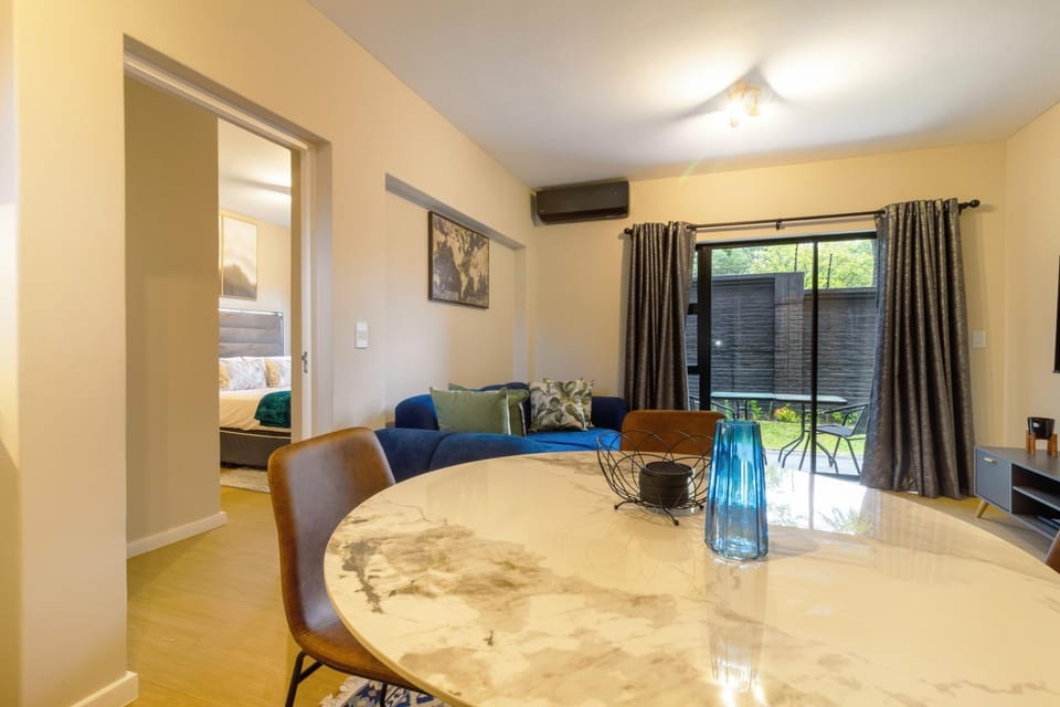 Alimama Spaces Manson's Akaru Apartment in Sandton