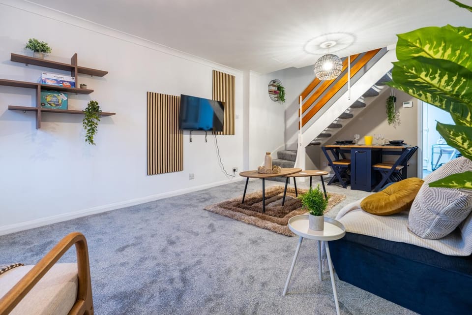 TV and multimedia, Living room, Seating area