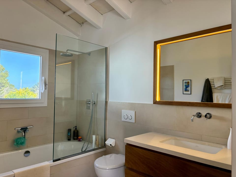 Bella Mar Villa in Balearic Islands