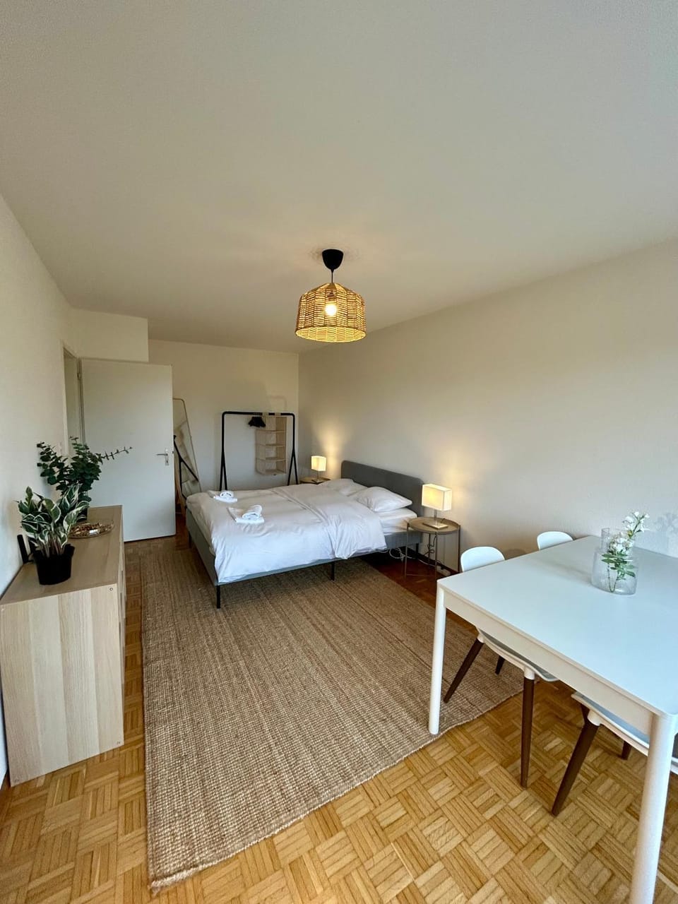 Cozy Studio in Witikon District Apartment in Zurich City