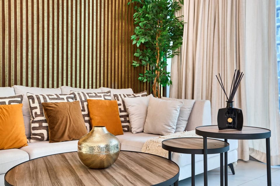 Waterfront 2BR District One Residence - Near Downtown and Lagoon Apartment in Dubai