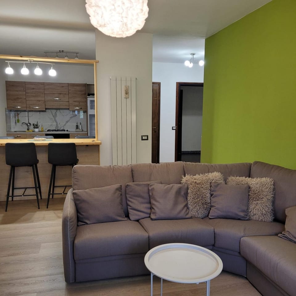 Casa Gioia Family Mountain Lake Iseo Hospitality Apartment in Province of Brescia