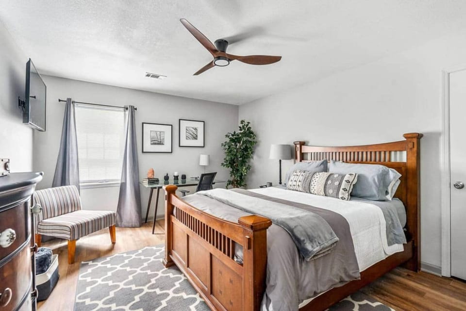 King 3bedroom, centrally located House in Augusta