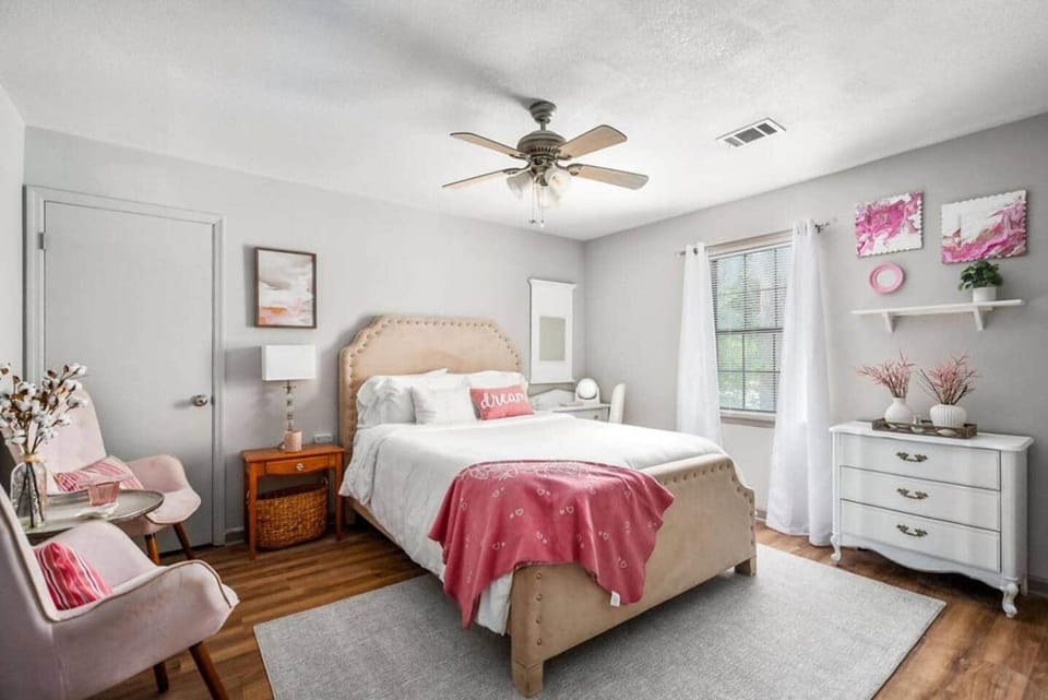 King 3bedroom, centrally located House in Augusta