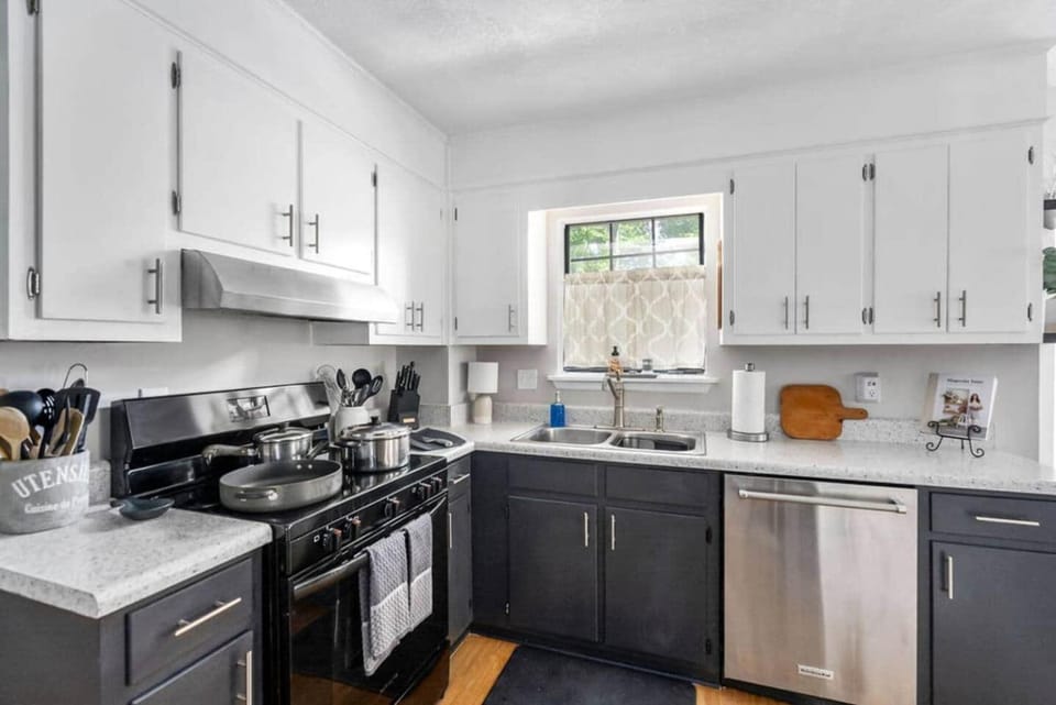 King 3bedroom, centrally located House in Augusta