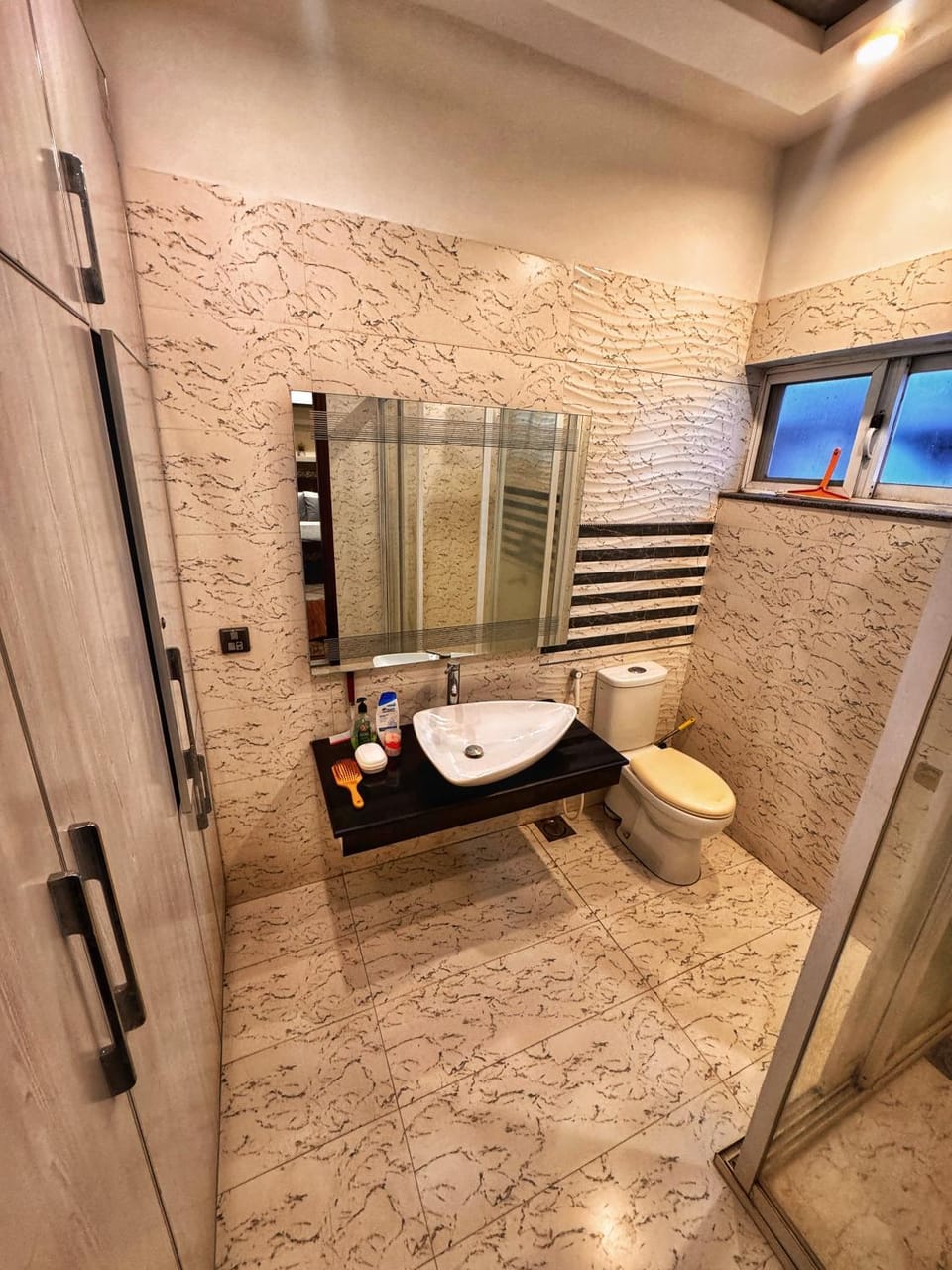 Modern 2 BR Portion Near Raya in DHA Phase 6 Lahore Sector D House in Lahore