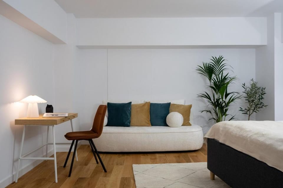 Superb Unirii Square View Large 1BR Flat - 609 Apartment in Bucharest