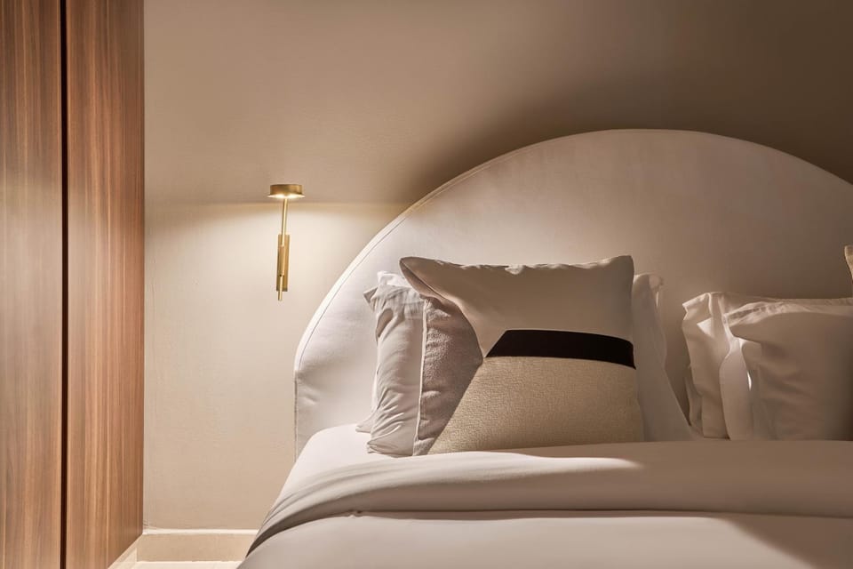 Reva Residences 1BR - Near Downtown Dubai & Canal Walk Apartment in Dubai