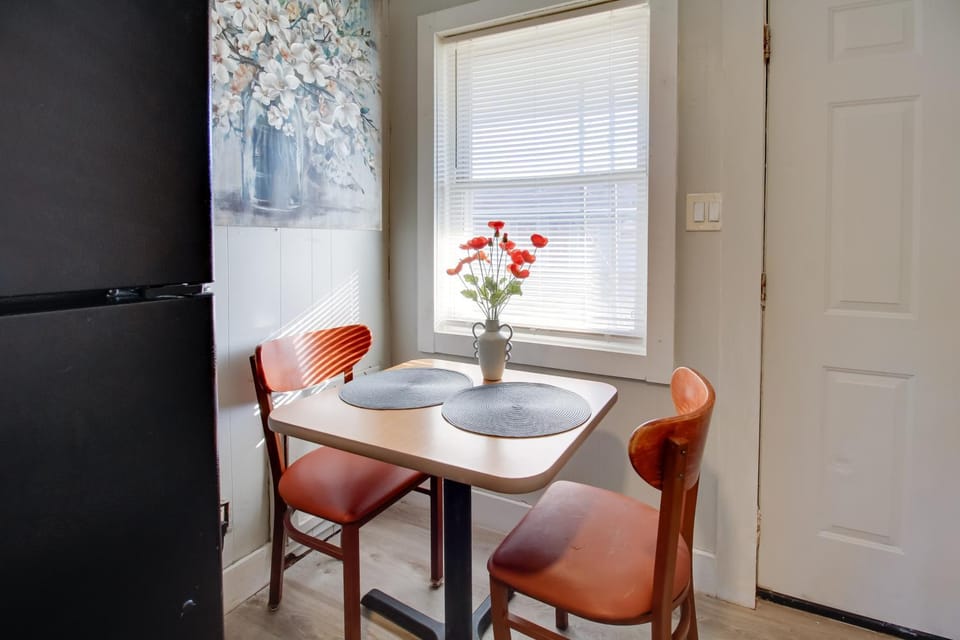 Cozy Huntsville Studio Near Lowe Mill Apartment in Huntsville