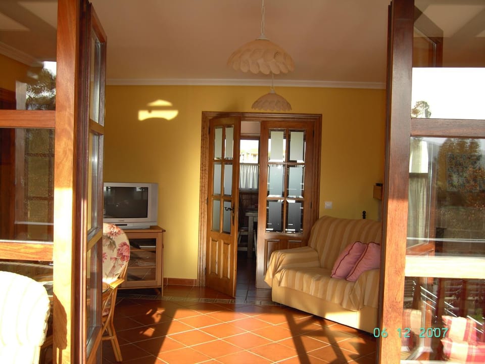 Communal lounge/ TV room, Decorative detail