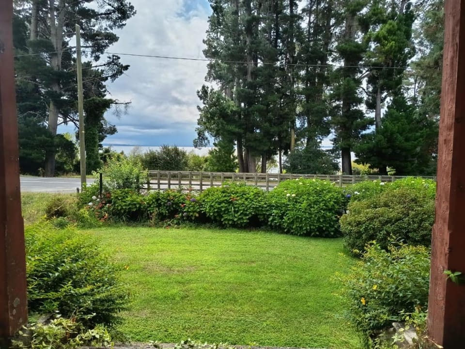Hostal Los Riscos Bed and Breakfast in Los Lagos, Chile