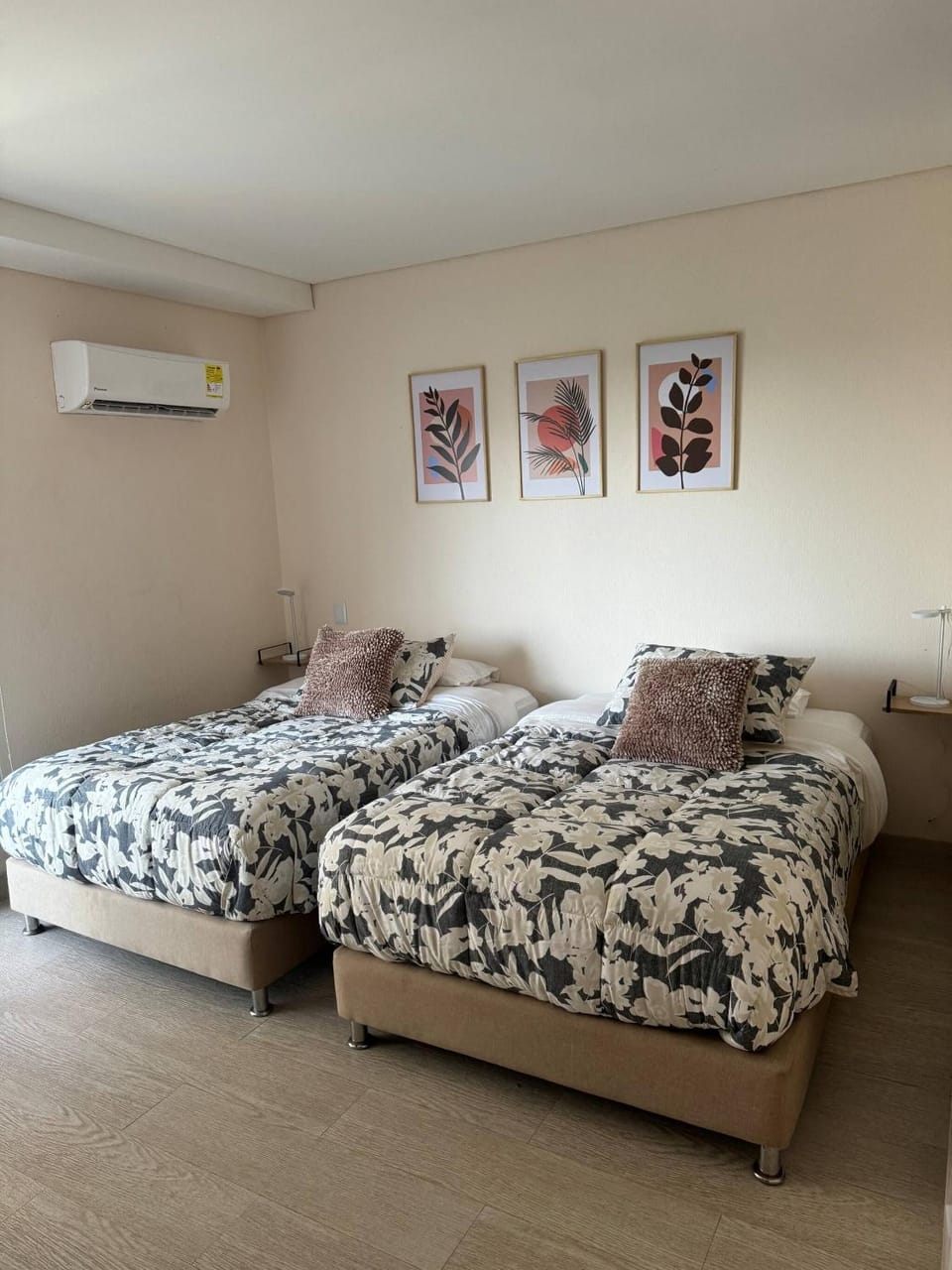 Bed, Decorative detail, Bedroom