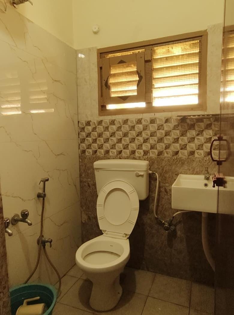 JJ Deluxxe rooms Bed and Breakfast in Puducherry