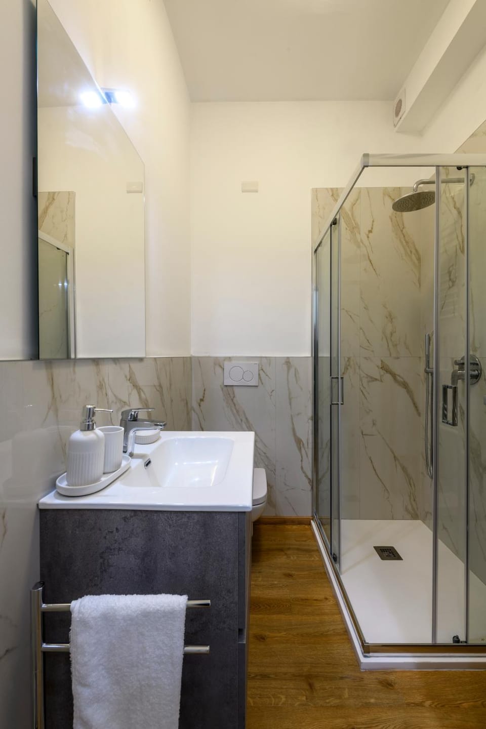 Shower, Bathroom