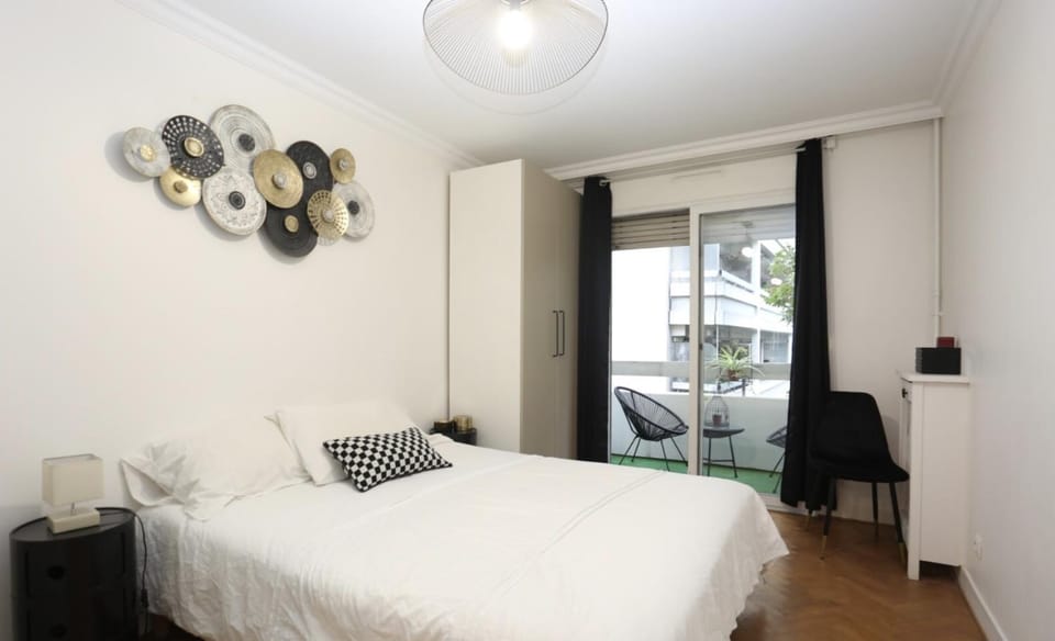 Superbe Appartements Tour Eiffel Grenelle Apartment in Paris