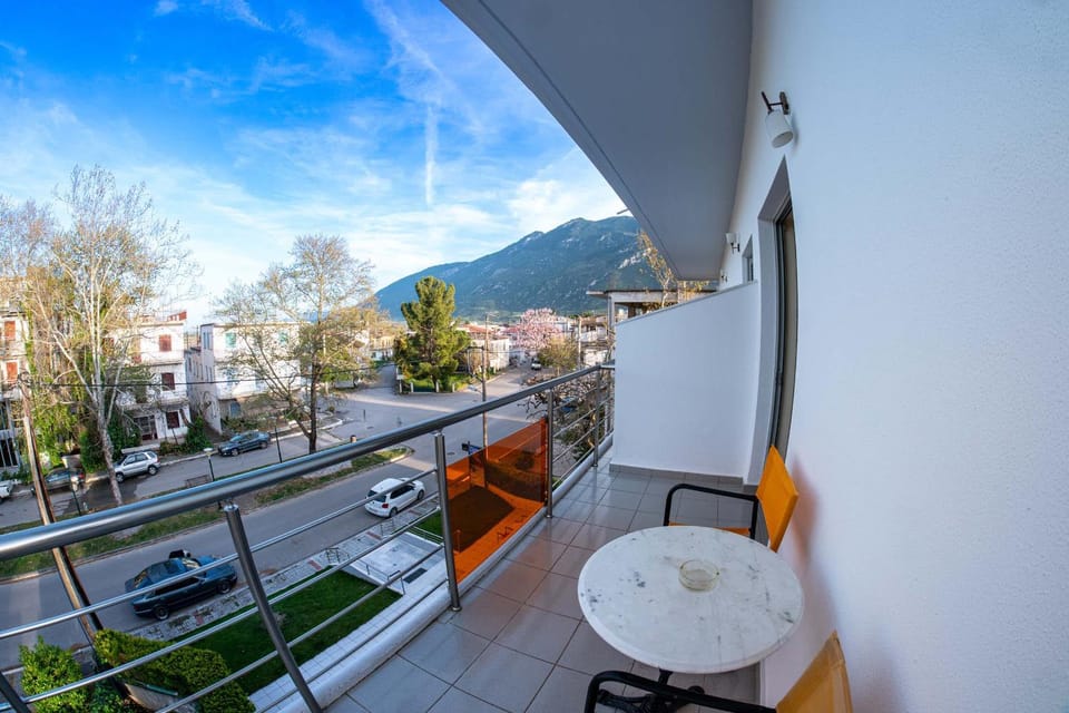 Day, View (from property/room), Balcony/Terrace, Mountain view