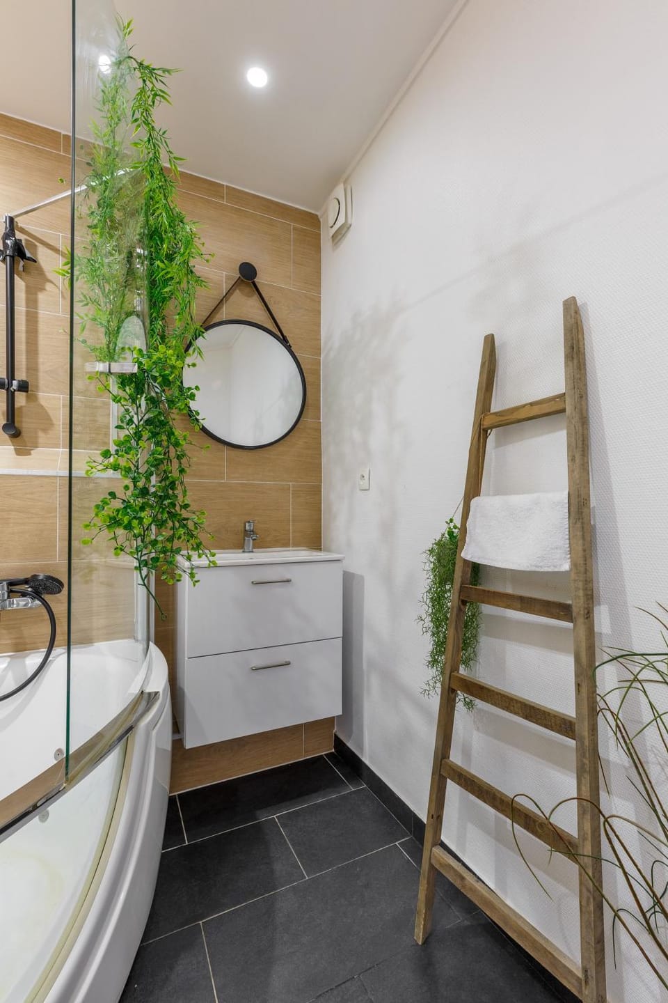 Nid Amour Cabane et Spa Privatif Apartment in Rouen