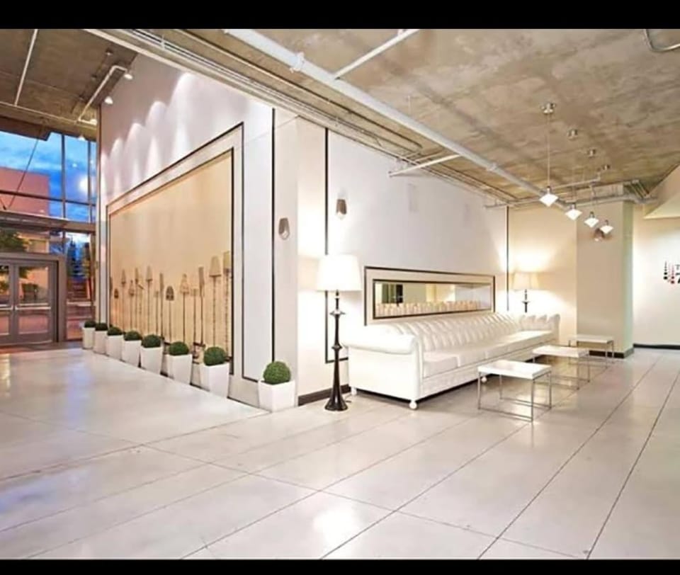 Snazzy 2BR Near Petco Park & Convention Center Apartment in San Diego