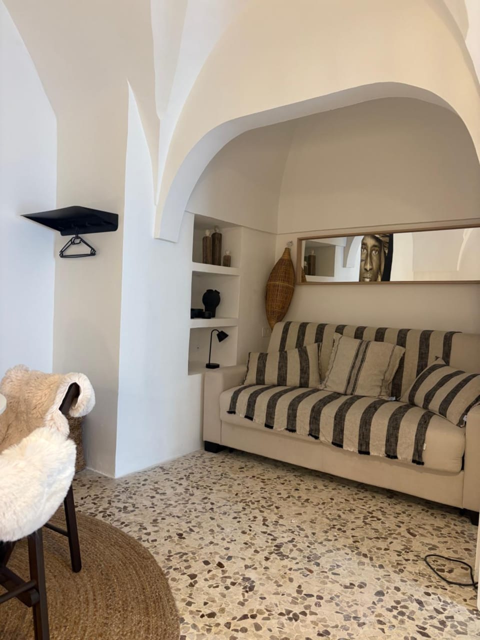 Living room, Seating area, Bedroom