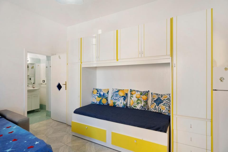 Property building, Living room, Bedroom