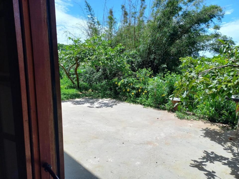 Studio na floresta com cheirinho de roça House in Saquarema
