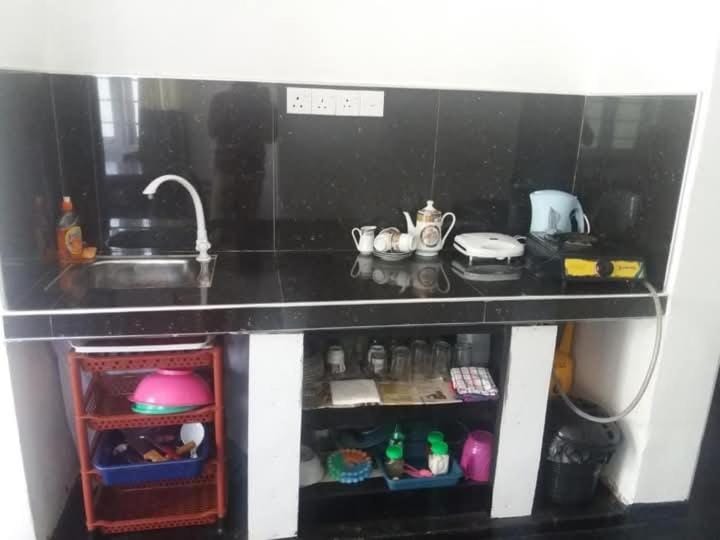 Moon House Apartment in Southern Province