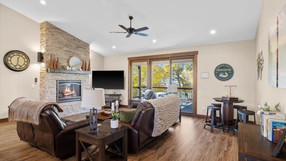 Willow Creek Hideaway House in Montana