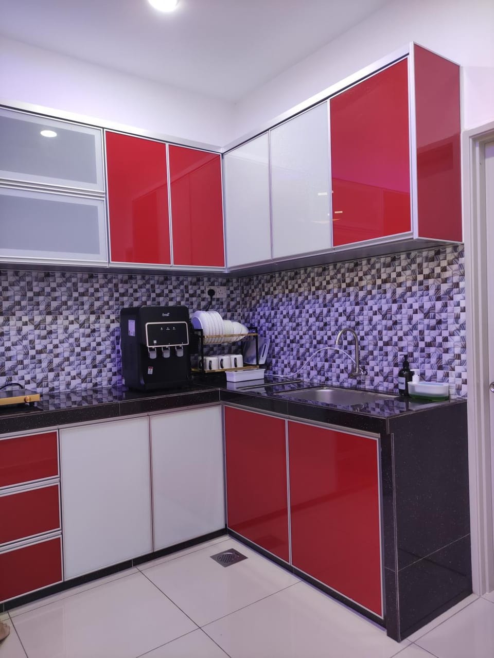 Coffee/tea facilities, Kitchen or kitchenette, microwave