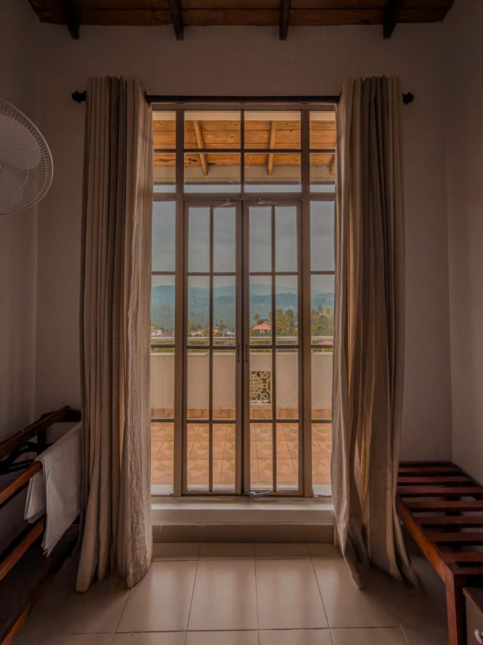 Natural landscape, Bedroom, Mountain view