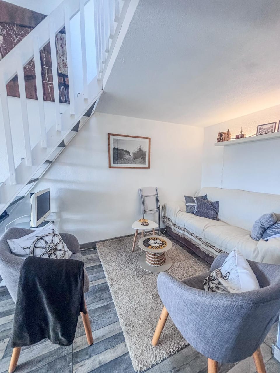 Charmant T2 & Mezzanine Idéal pour un séjour à Gruissan Apartment in Gruissan