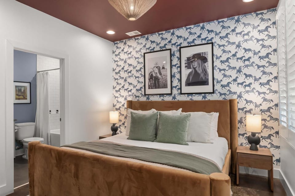 The Ridgeline - New Rooftop Retreat Near The Gulch House in Nashville