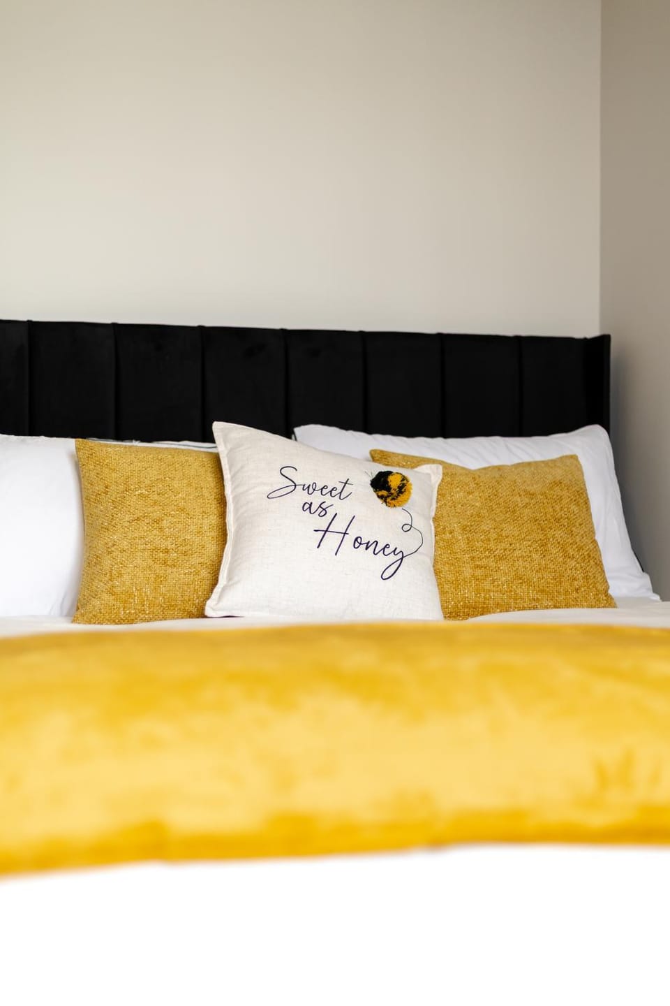 The City Studio Apartments Cardiff City Centre 1BR 10 Min Walk to Centre Apartment in Cardiff