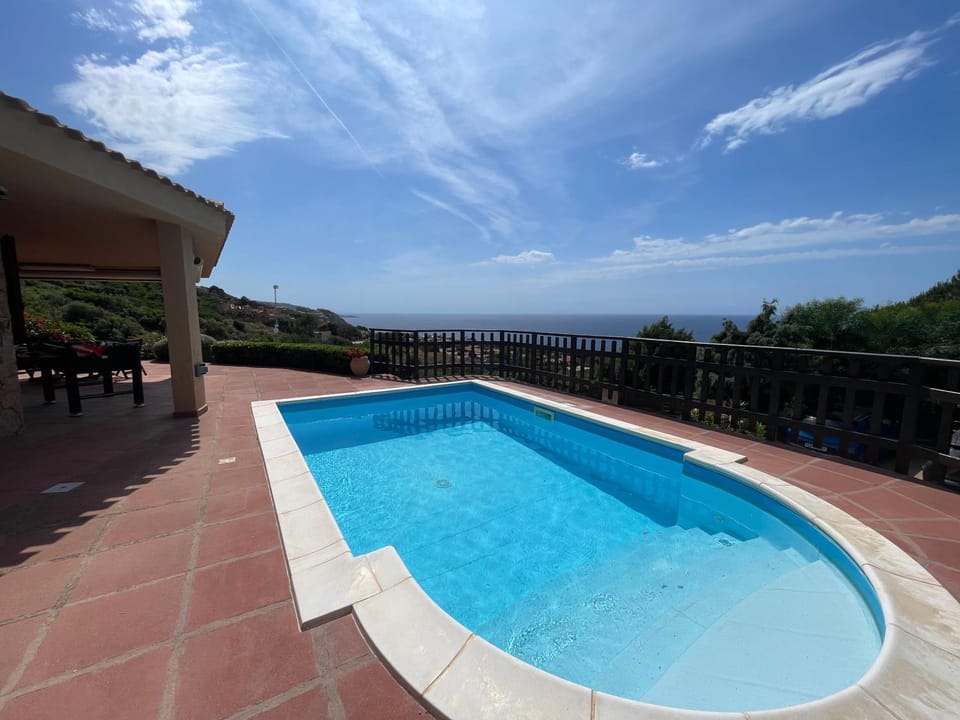Pool view, Swimming pool