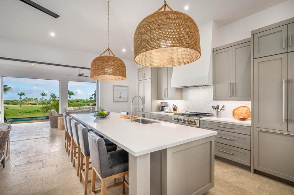 Kitchen or kitchenette, Dining area, dishwasher, oven, stove
